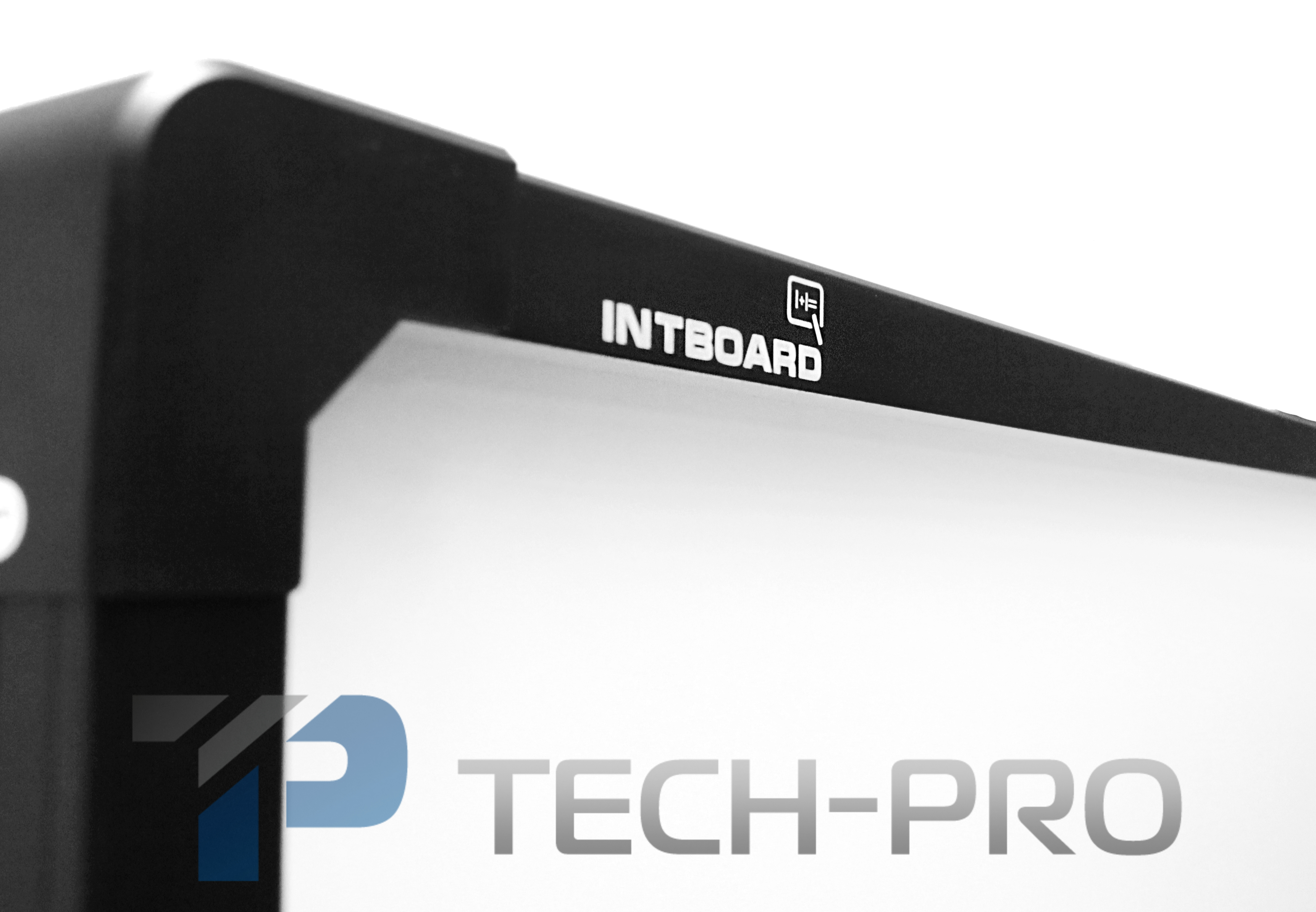 Інтерактивна дошка Intboard UT-TBI82I. Фото N4